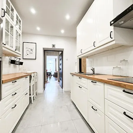 Modern Design, Heart Of Wroclaw! Parking, Near Tram