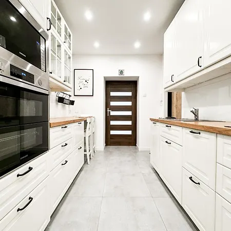 Modern Design, Heart Of Wroclaw! Parking, Near Tram Apartment Wroclaw